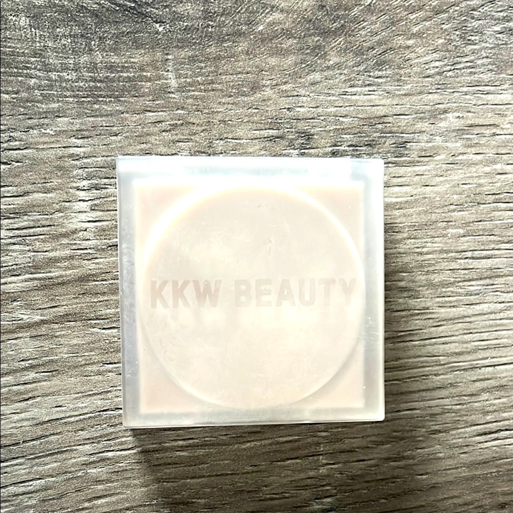 New KKW Beauty Flower Wall Blush